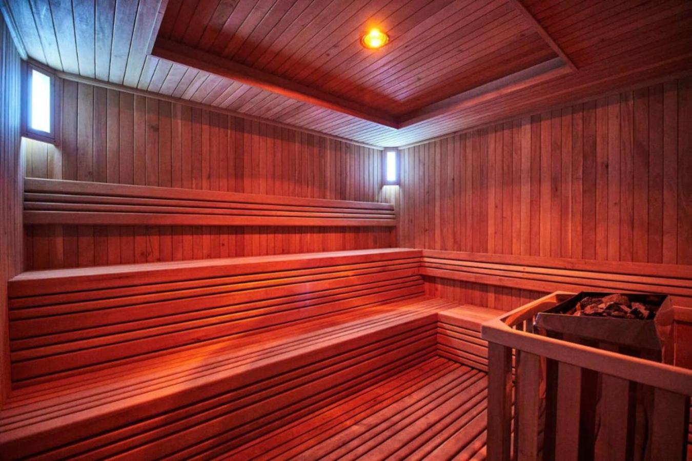 Appartamento Luxury 2bd Rooftop Pool Jacuzzi Gym Sauna Y